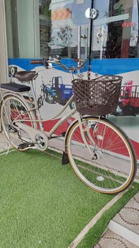 بايسكل حجم 26 دبل شاصي كير وحساس مال حاويه بايسكل نضيف. جداً   السعر. ...