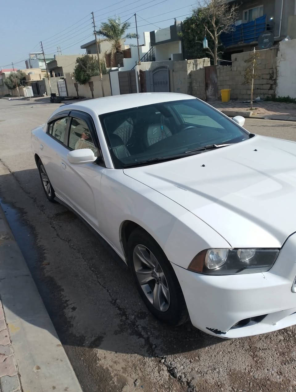 سلام عليكم جارجر موديل ٢٠١١ ضررباب الخلفي رش بدون تبديل وبدون معجون بالخارج مرشوش مو بالعراق مكينه وكير خير من الله بدون صرف وبخار سنويه بسمي ٢٠٢٨ تسقط شاشه ايباد  اكسل مال موديل ٢٠ صدر وتايرات جديده شادهن ١٥٠$وبيه مجال عنوان كركوك ***********
