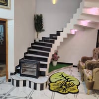 ١٥٠م • حديقة صغيرة • شارع الملعب