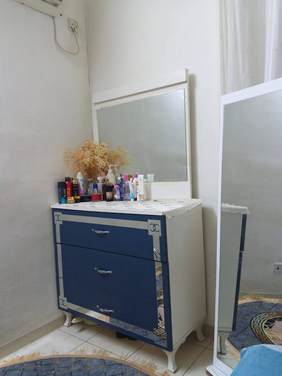 سلام عليكم غرفه اخشاب للبيع للأستفسار مراسله الصفحة


**إذا كنت صاحب هذا الإعلان وتريد حذفه لأي سبب، رجاءا أرسل رسالة إلى الدعم الفني**