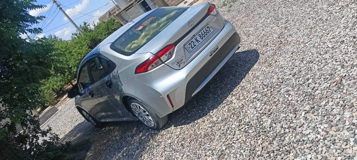 كورلا موديل 22 سلفر
رقم أربيل دولي شرط التحويل وكاله ماشي ٩٠
كير محرك شرط بدون 1800 داخل لونين ابيض
سنويه جديد ٢٩ 
حجر كزوز أيكو شغال
تبريد ثلج ❄️❄️❄️
صدر تاير جديد
بي ٦ قطع بدون شاصي بدون لغد بطانه شويه
السعر مناسب مال جناي ١١٦ بي مجال
مكان السياره الحويجه الحلوات ***********
صور الحادث بل منشور بدون مراوس ولا دين
لا تراسل بدين او مراوس بيع فقط

