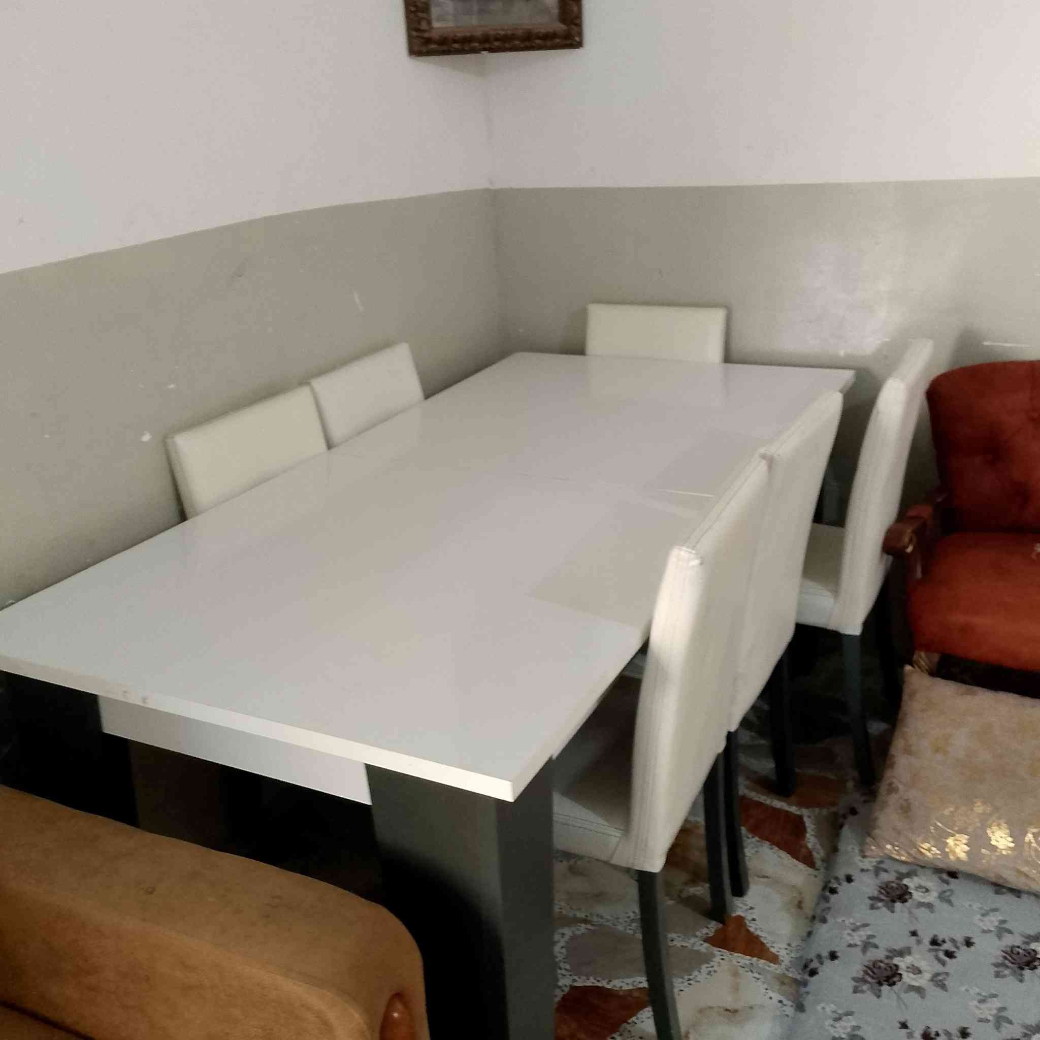 لبيع لطيفيه حي الزهور سعر 150 
كلش جديد ***********
