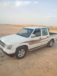 ياالله السلام عليكم بيك اب للبيع دير موديل 2014 مكفوله كير محرك كشر .....