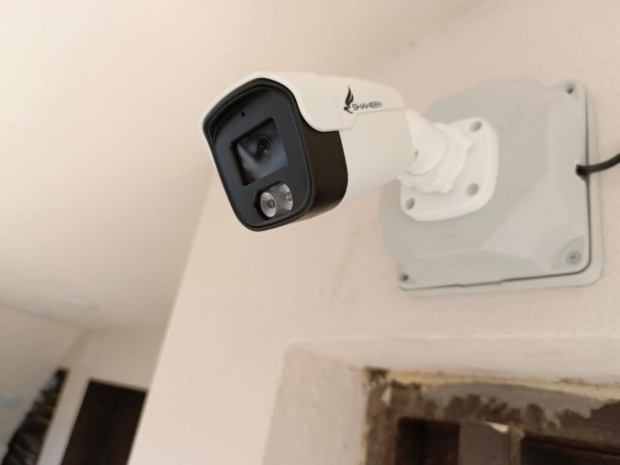 بسم الله الرحمن الرحيم
«وَقُلِ اعْمَلُوا فَسَيَرَى اللَّهُ عَمَلَكُمْ وَرَسُولُهُ وَالْمُؤْمِنُونَ 
          صدق الله العظيم

(الحمدالله تم تامين  بيت  في بغداد  الامين  منطقه حي المعلمين  

الموصفات :
 ✅كامرات  عدد5 دقه  5 ميكا بكسل  حقيقي  ملون ليلي نهاري  دبل فلاش  
   من ماركه شاهين  لاصلي وكاله ) 💯👌
جميع كامرات صوره وصوت 

✅جهاز xvrنوع  شاهين  الاصلي  دقه 5 ميكا 8جنل   العربي الحديث

✅يو بي اس ليثيوم 110 واط 

✅هارد 500 كيكا بايت     البنفسجي الاصلي  

✅بوكسات كاميرات عدد 4

✅راك حجم 2 يونت لون ابيض

✅استاند كاميرات طول 60 سانتيم عدد 2 لتصوير اكبر مساحه ممكن

✅كيبل HD دقه 4K  

وتم ربط كامرات على تليفون  ومشاهدت الكامرات في اي مكان 

▪️مع ضمان سنه  حقيقي صيانه وستبدال   في جميع ملحقات 

 ▪️نصب حترافي👌 و دقه في العمل 💯💯 

❗️❗️ملاحضه  اماكن الكامرات حسب طلب زبون❗️❗️
 
*********** #مهندس# يوسف 

🔴ومتوفر جميع انوع كامرات الاصلي وكاله 
بيع ونصب وصيانه جميع انوع كامرات 

🔴والعمل في جميع مناطق بغداد كرخ ورصافه 

ويوجد ايضآ توصيل في بغداد وجميع محافظات 

🔴ومتوفر كشف مجاني للموقع  

#كامرات 

للستفسار ***********وتساب 
#دهوا
#اسوار 
#هيكفجن
#شاهين
