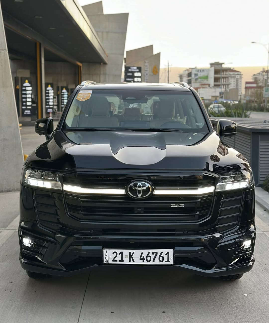 سلام عليكم لاندكروز 2025 لمتد S فول مواصفات بلاك ايدشن اعلى فئه ماشيه الف يعني بعدها زيرو شركة ساز بصمه سلايد كشنات كهرباء ٥ كامرات رادارات ٣ شاشات دواخل لد ترحيب لاندكروز دوسات وبيبان ٢ كشن كهرباء ومساج شاحن وايرليس شاشه كبيره شاشه ديجتال بريك بصمه صندوق كهربائي لايتات كهربائي لدات امامي وخلفي وبعد بيها هواي مواصفات السعر 805 بي مجال بسيط مكان السياره السليمانيه ***********
