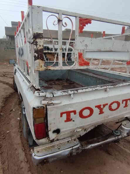 السلام عليكم بيكم 80 محرك و كير شرط و الكشر شوف العين رقم نينوى بي واحد مال قاصرين ضلو سنتين و يبلغ  كابون بانزين بي سعر 15 و بي مجال مكاني موصل زمار للتصال ***********
