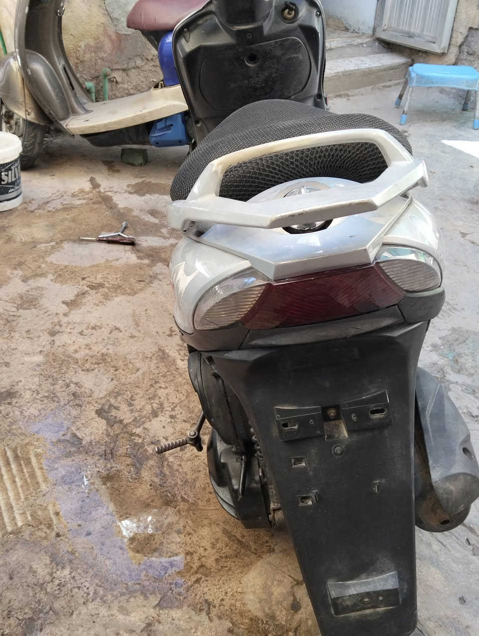 السلام عليكم دراجه ماكس للبيع العطل البيهه الجبنه ذب دهن لاستفسار
مراسله خاص العنوان بغداد الحسينيه الراشديه سكلات شارع ١١ملعب جيكر


**إذا كنت صاحب هذا الإعلان وتريد حذفه لأي سبب، رجاءا أرسل رسالة إلى الدعم الفني**