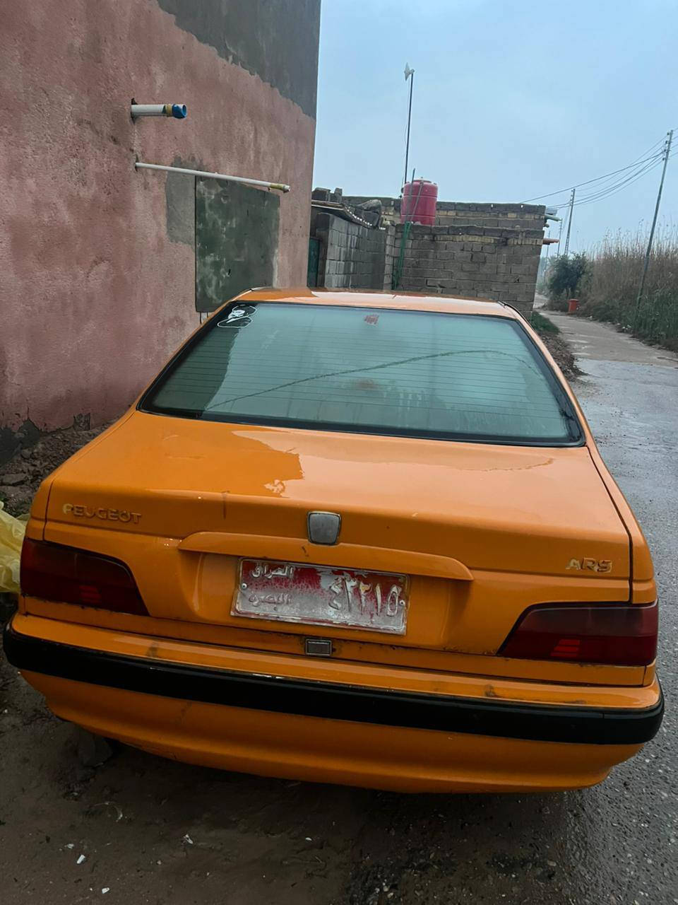 بيجو بارص موديل 11 طالعة من المعارض 2015 السيارة صارلها شهرين واگفة تگطع قايش داينمو 
الرقم صدامي السنوية موجودة راعيها بالبصره بالقبلة مضيع رقمة 
عنوان السيارة البصرة الجزيرة الحوطة 
السعر 15 ورقة وبيها مجال 

*********** البصرة, العراق
