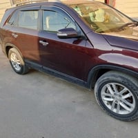 سورنتو امريكي للبيع بيها صبغ صفحه  مكينه اربعه سلندر تبريد 3قطع  كشنات...