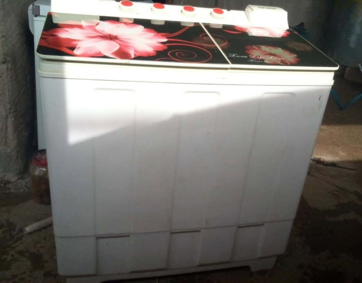 ثلاجة + غساله شرط الشغل والنظافة للبيع *********** شراي اتصل كركوك, العراق
