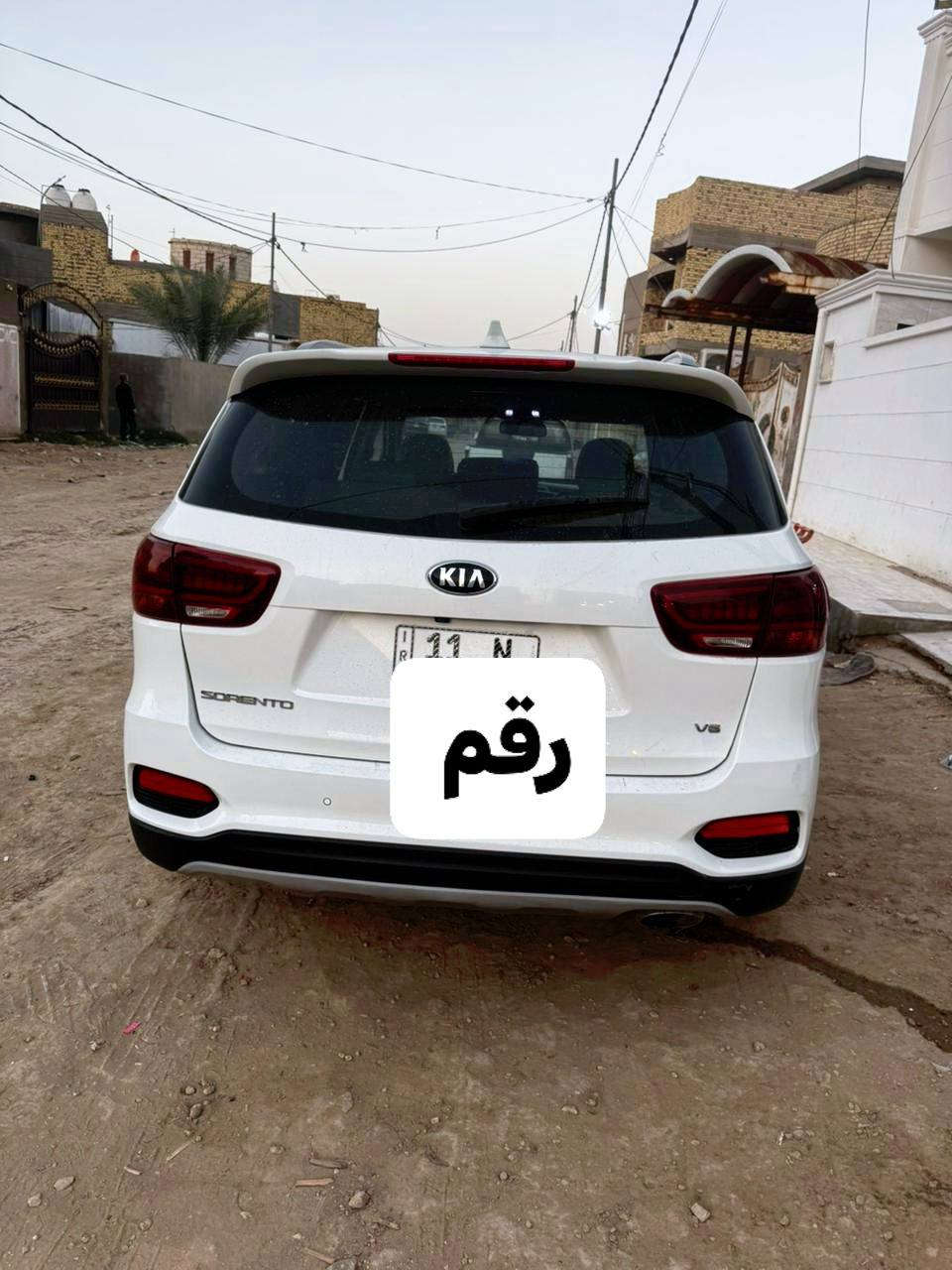 كيا سورنتو 2020 خليجي
ا  ومواصفات عدا البانوراما ومحرك 6 سلندر و7 راكب وتبريد مركزي وداخل ابيض  ومري شفط ومود درايف  وكشنات جلد الامانية كهربائية وليد ترحيب اليدات والدوسات  المواصفات السيارة بيها تبديل بنيد بدون اي عابر مع وجاملغ بارد شويه صبغ ما عابر الباقى كفاله من صدعه المحرك والكير والحدادية 100
تخم تاير ماشيه ٧٥الف جرص 120
***********  تصال باقى تفاصيل رقم بغداد دولي تحويل ثاني يوم سياره جديده 
السعر تصال
