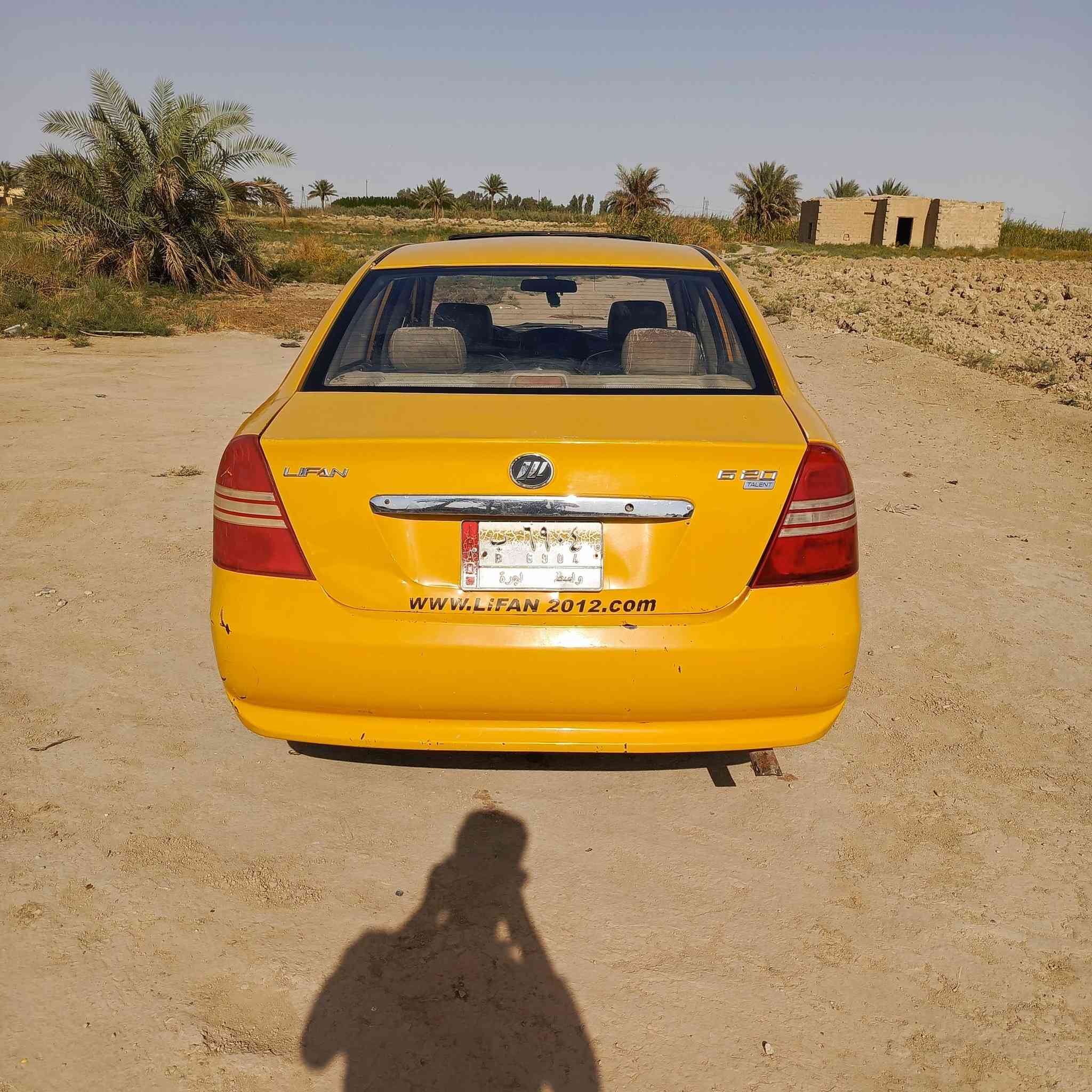 ليفان للبيع موديل 2012سنويه مجدده لل27 تخم تأير محوره كورلا بيكاتشو كير اوتوماتيك محرك.يصرف دهن تعال شوف وتقتنع وبيك خير وتدلل عليه غرامات وهيئه 450الف ينزل من سعرها حسب الاتفاق السعر 28وبيه مجال للشراي مكاني واسط للاستفسار اكثر ***********
