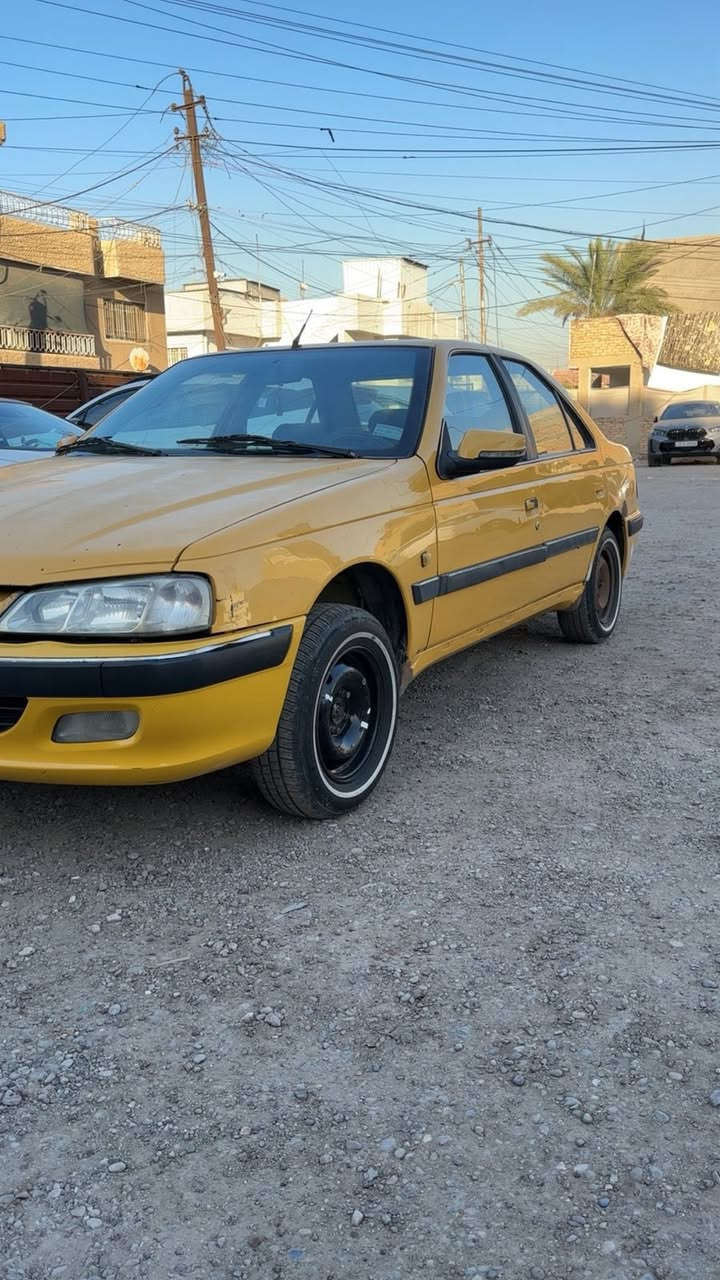 سلام عليكم  بيجو بارص مديل 15بسمي تحويل ثاني يوم سياره بيه تبديل باب الصدر تبريد شغال  صدر مامي وخلفي كله جديد، غرمات هيئة مصفره مكاني بغداد الامين متواجد وتساب ماجاوب عله ماسنجر *********** السعر 38 وبيها مجال
