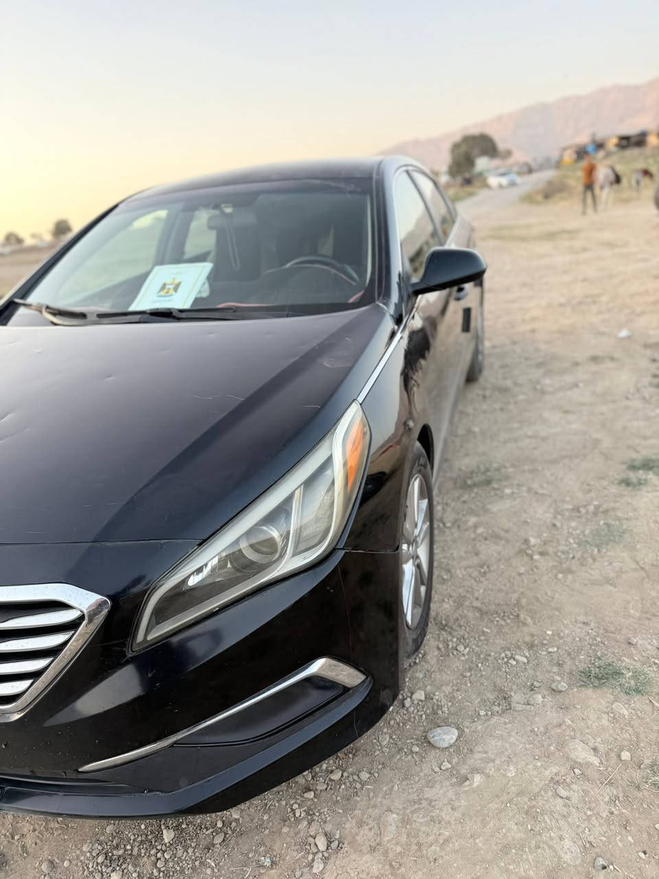 سوناتا 2017 وارد امريكي 
بيها 3 قطع حادثها فقط بنيد امريكا 
ماشيه 164 
حساسات وتحكمات استيرن 
تخم تاير جديد 

حداديه 75 ‎%‎
سنويتها ساقطه صار سنتين 
مكانها كربلاء -طويريج 
السعر 100
***********
