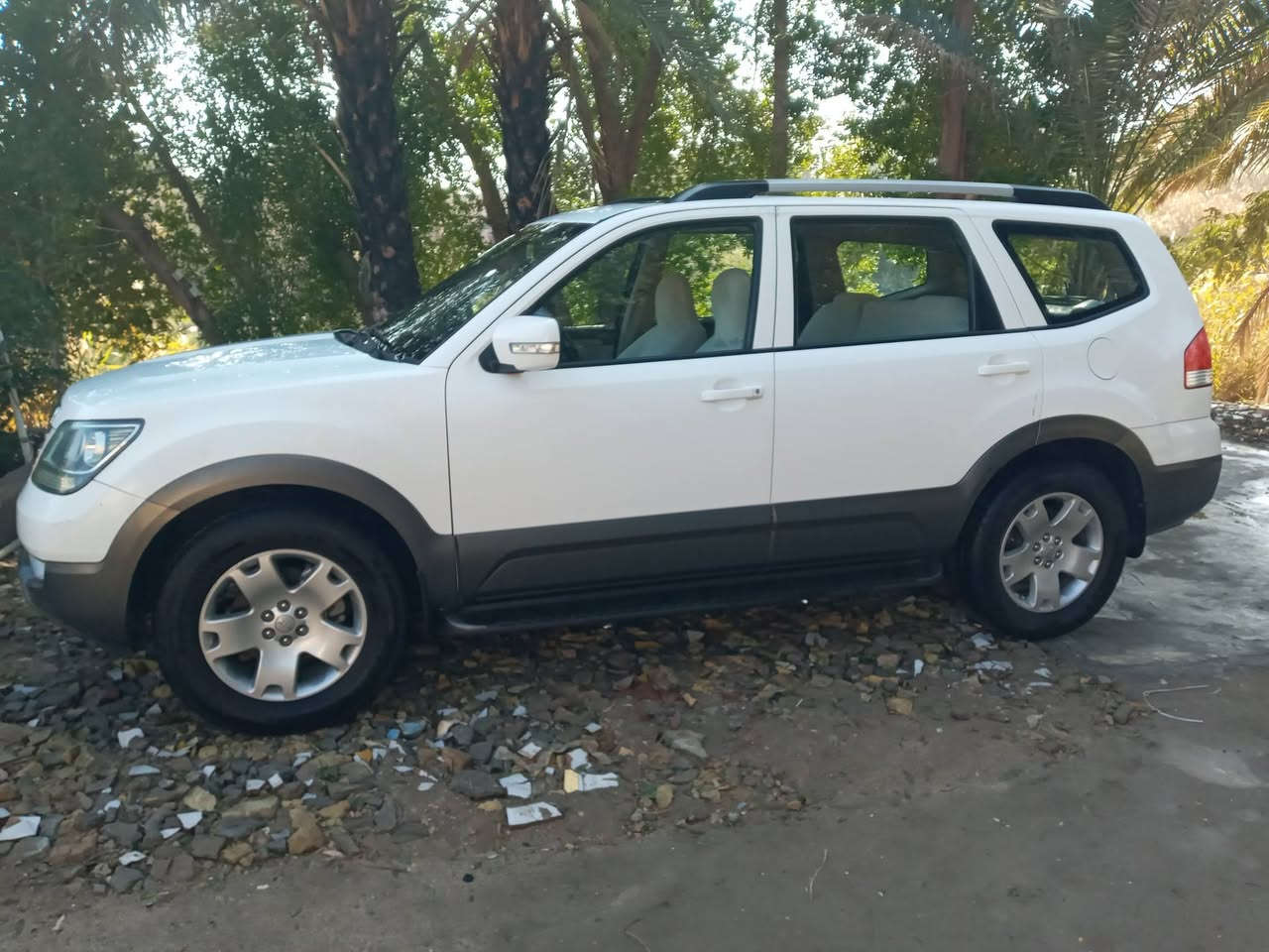 موهافي 2012
مكفوله نص فول رقم انبار بسمي 
مكاني الديوانية غماس للإستفسار الاتصال على الرقم
***********
السعر 143 وبيها مجال
