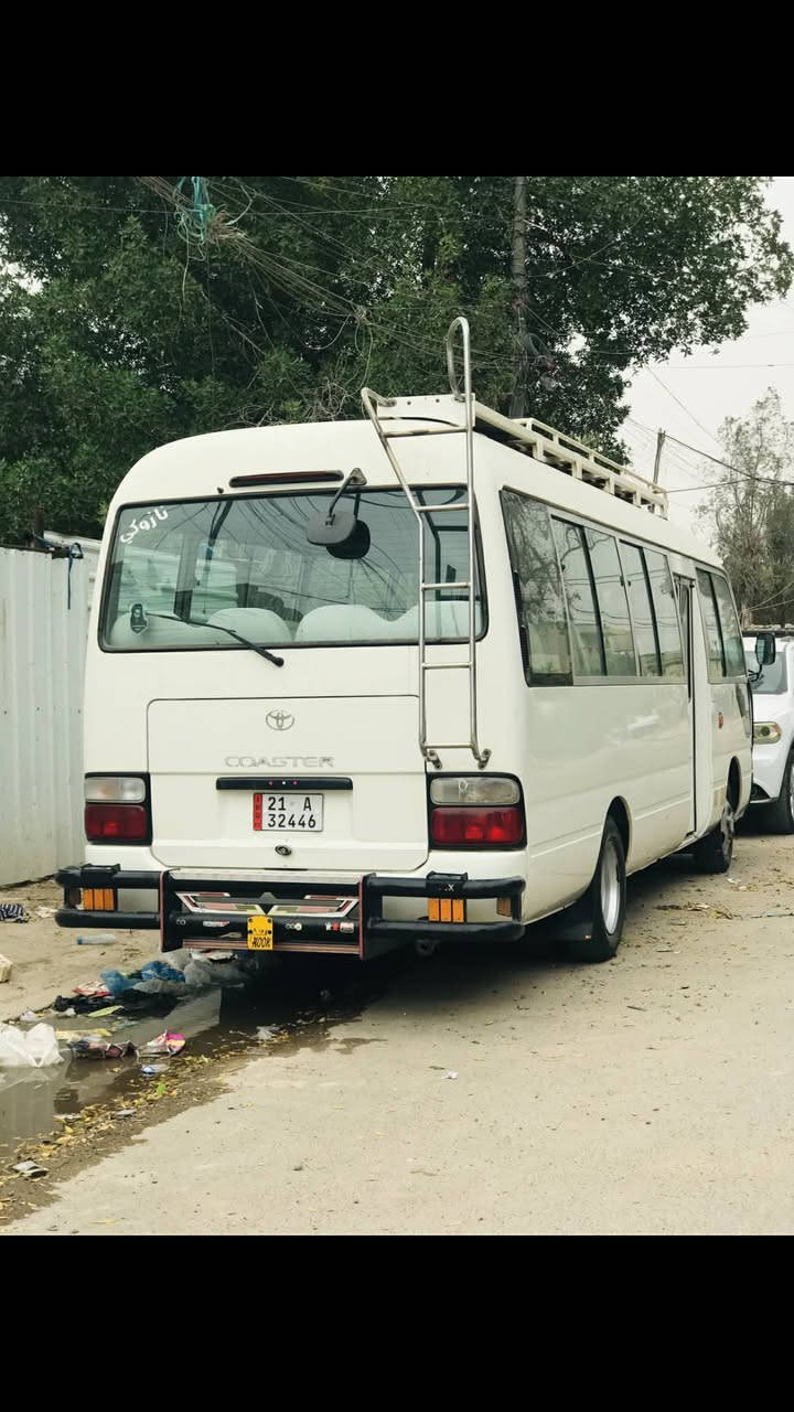 السلام عليكم من رخصت صاحب الكروب كوستر 2009 ابيض أصل رقم الشمالي باسمي بيه صبغ يم شبچة مال تبريد ذيل فقط بيه صبغ يم دكمة مال الباب الذيل فقط ويم العضد مال المرايه العبري شي قليل  لااخالي فلوس ولااروس السعر 2ونص قفل قفل قفل ما موجود على إلفيس فقد رقم هاتف  (***********) مكان وسيارة بغداد الشعب
