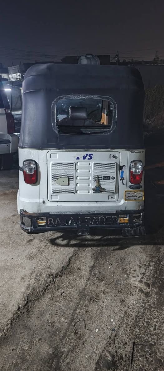 تكتك تي بي إس مديل 21بسمي رقم وسنويه رقم انكليزي محرك مكفول كشر لا ظربه ولا خياس مكاني بغداد البياع السعر سته وبيه مجال حك الجيه رقمي ***********بي وتساب
