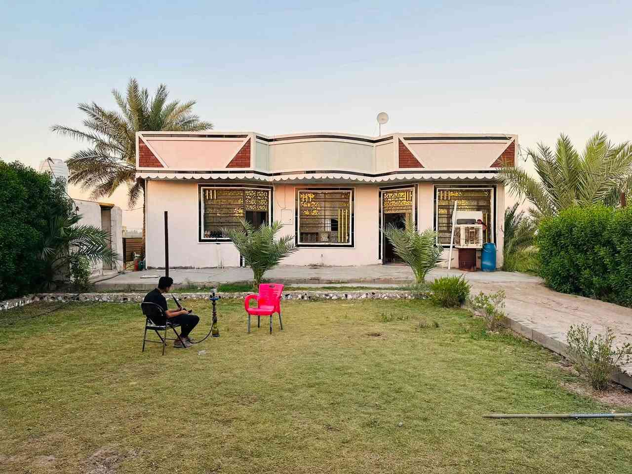 السلام عليكم بيت للبيع طابو زراعي 25
مساحت الرض 550 م البناء 160  المحموديه حي بدر ***********
