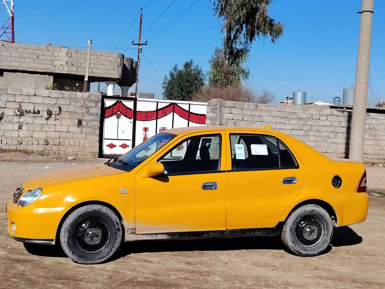 السلام عليكم سي كي موديل 2013رقم قادسيه شرط تحويل من الشرعي عندي رقم الشرعي تحجي ويا كير محرك شرط طخم صدر جديد تواير خمسه جديد صبغ جماليه هيه عليها 140الف غرامات صفر السعر 32وبيها مجال مراوس بسايبه يرهم ***********
