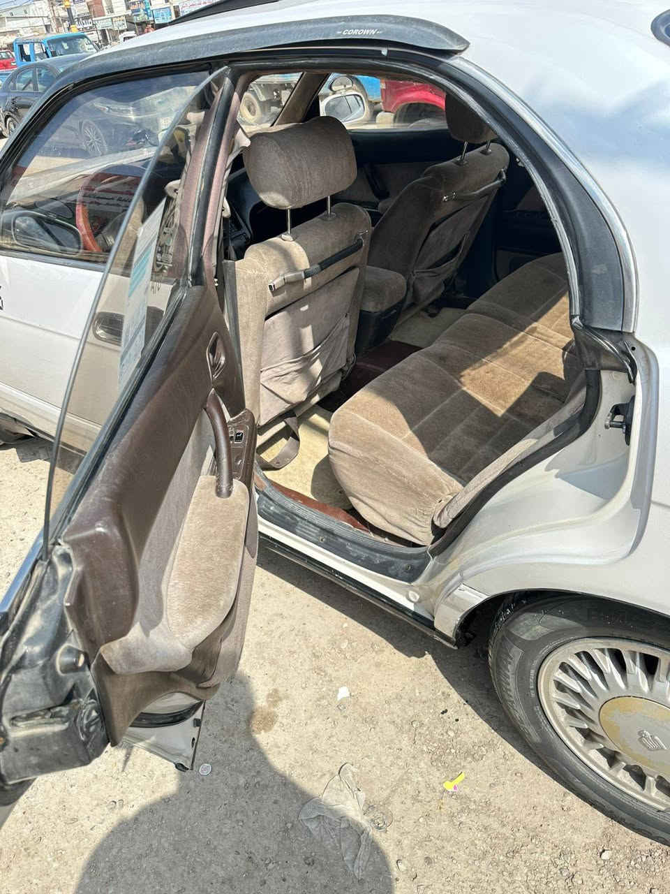 لبيع كراون بطه موديل ٩٣ سياره كفاله كص وصوليات بسمي سنويه ل ٣٠ سياره جاهزه ونضيفه كلش سعر ٥٥ وبيه مجال مكان بغداد ابو غريب رقم ***********
