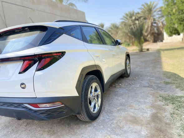 سلام عليكم توسان موديل 24خليجي مكفول كفاله عامه تبريد كشنات فرويل تشغيل بصمه تشغيل عن بوعد  ***********
