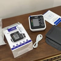 جهاز ضغط • شحن USB • ذراع 22-42 سم
