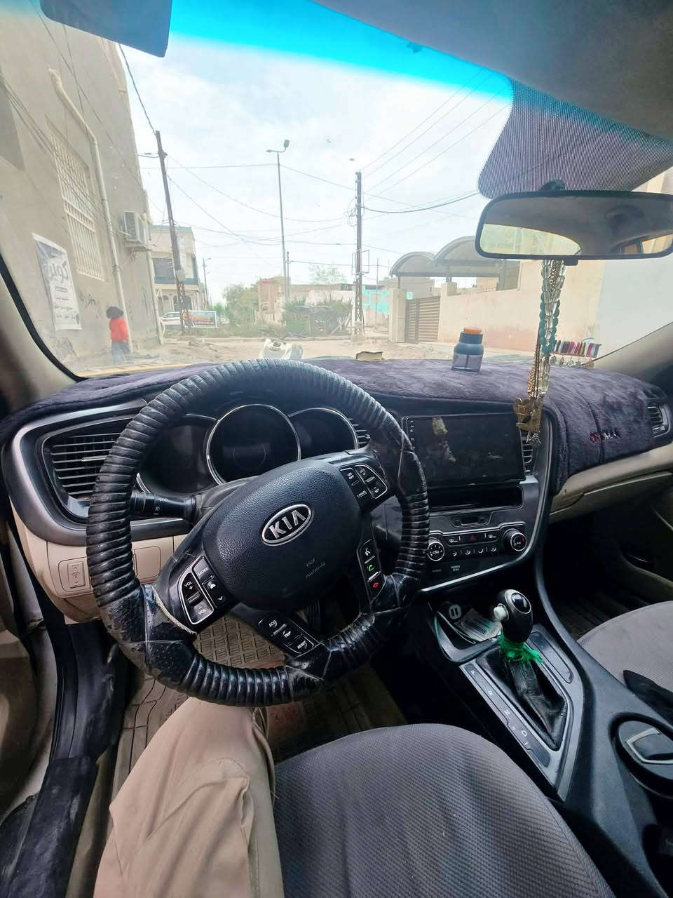 السلام عليكم كيه اوبتيمه وارد أمريكي مديل 12كير ومكينه مكفوله مكينه 2400 تبريد شغال السياره ثاني يوم تداور السعر 90وبي مجال الفتسار***********
