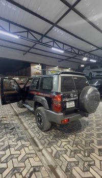 باترول سوبر سفاري موديل 2021 سياره كفاله عامه رقم اربيل لون اسود ماشيه...