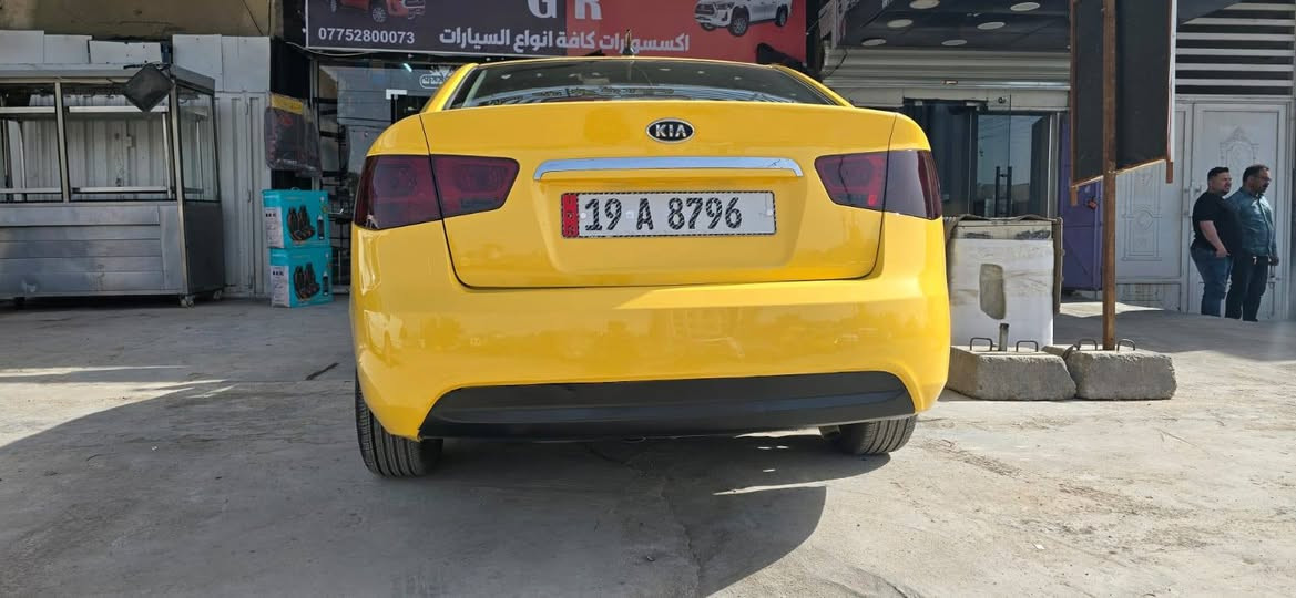 يالله اسلام عليكم رمضان كريم عليكم فورتي ١١ بسمنه كير محرك صدر جديد تخم تاير جديد رقم كربلاء حدثها جملغ امامي مابيها اي دواخل محرك ٢٠٠٠ دوش  اسعر ٨٨ وبيه مجال *********** بغداد الجديده
