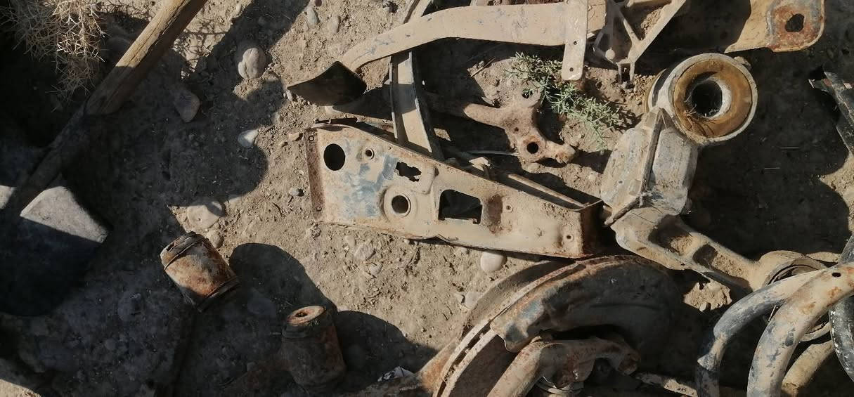 السلام عليكم اخوان عندي غراض مرسيدس جامبو الي يفدنه يقيم باليرضي الله... طبله خلفيه اسطاب اكسل امامي جك مال صندوك عدد 5طبله امامي عدد 2دكشن حار محرك البلادي... دكشن حار محرك بطه مع المشترك وعندي باب خلفي جهه الساىق مامصوره واربع جامات ابواب


**إذا كنت صاحب هذا الإعلان وتريد حذفه لأي سبب، رجاءا أرسل رسالة إلى الدعم الفني**