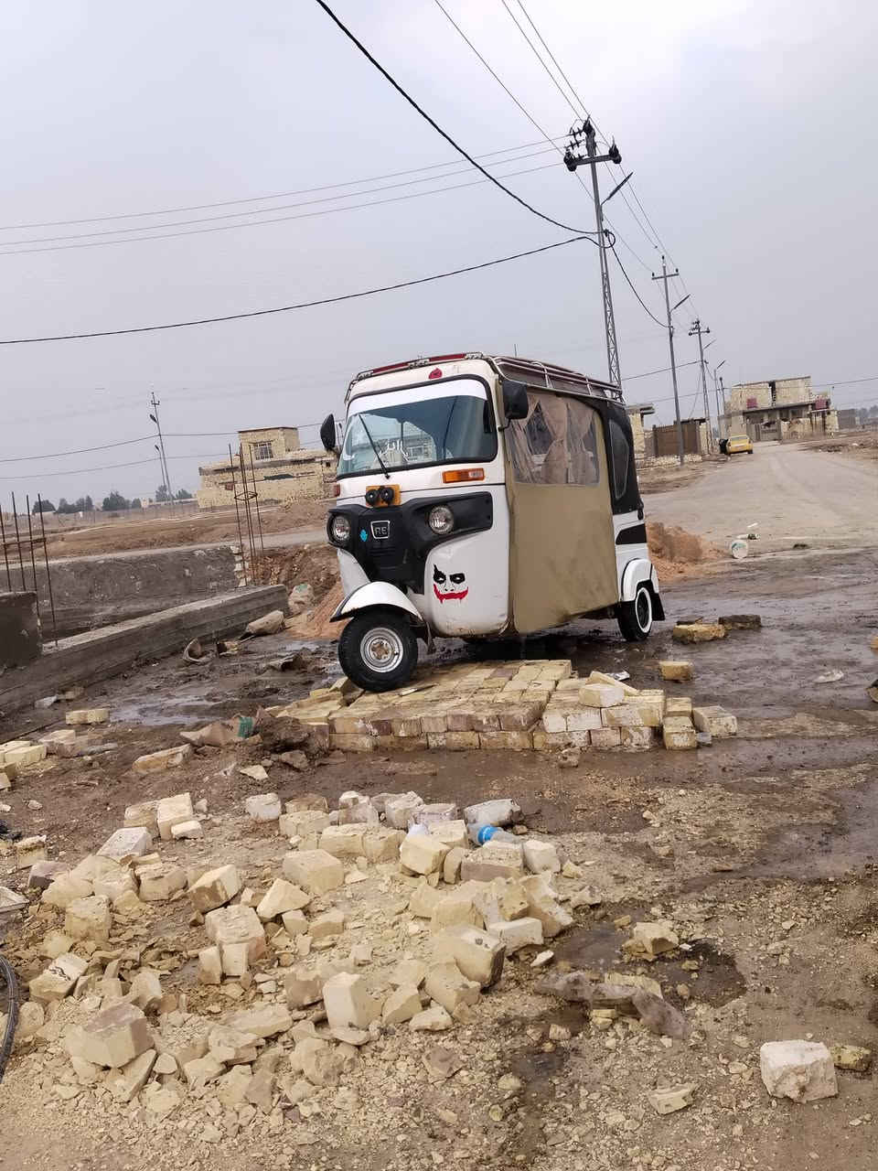 للبيع مديل ٢٢ رقم وسنويه بابل مكاني القاسم الشراي يخابرني *********** هيه وغراضه تكتك حلوه حيل تراي زيرو
