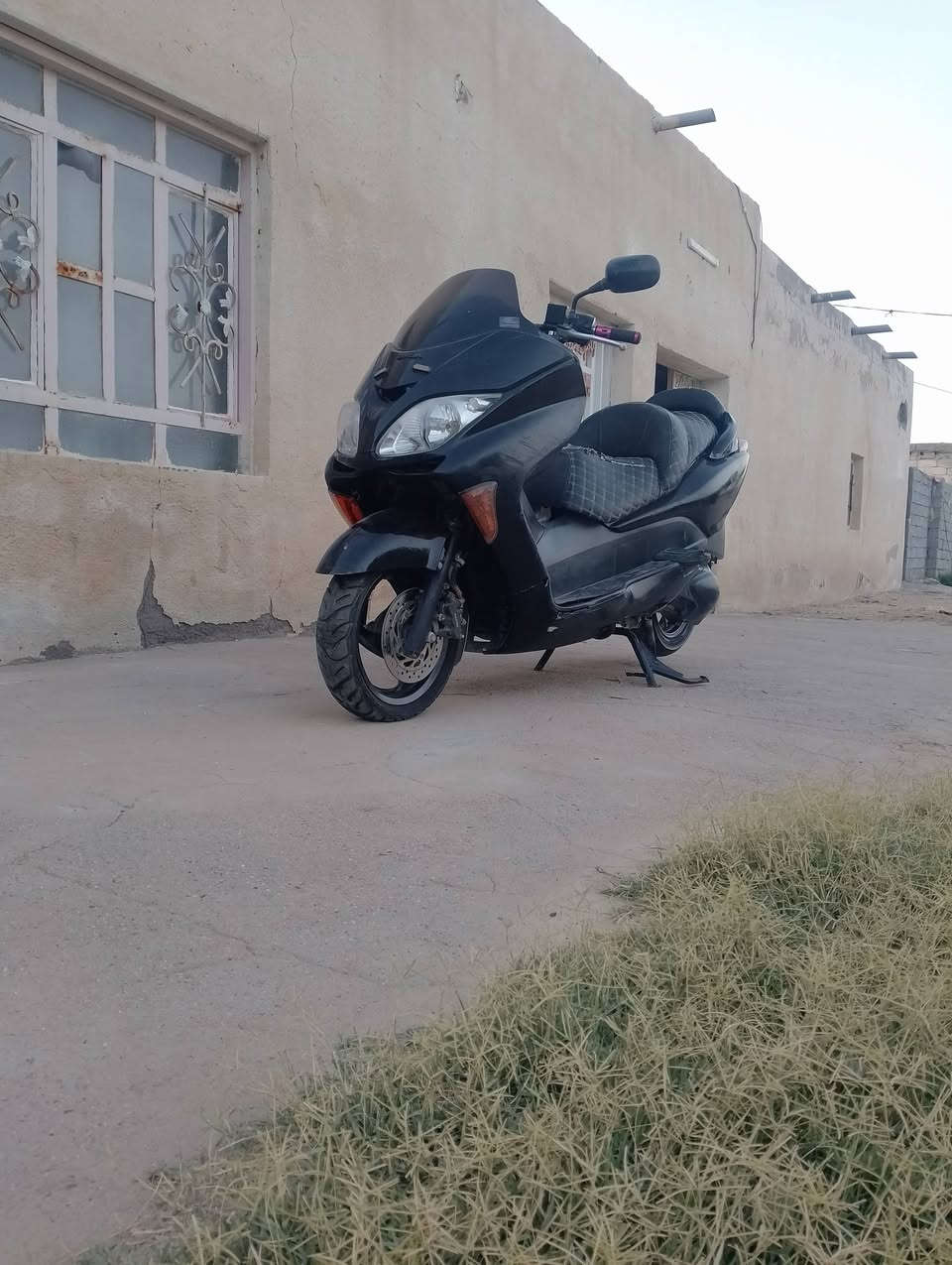 دراجه للبيع 08 فورزا جير شقال ست نمر 6 شلعه ومعدل خير من الله صوت ناعم مال المحرك *********** المشراي لا يتعبني
