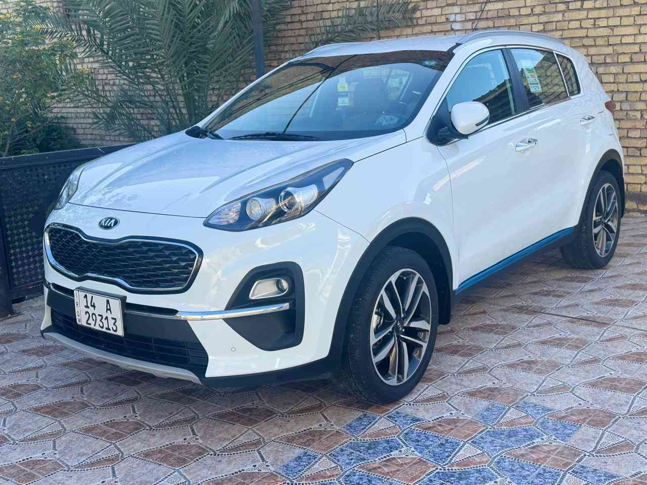 السلام عليكم كيا سبورتج خليجي كفاله موديل 2021باسمي فول مواصفات بصمه كشنات كهرباء ⚡️ ماشيه 40جدديه كلش للاستفسار الاتصال ***********
