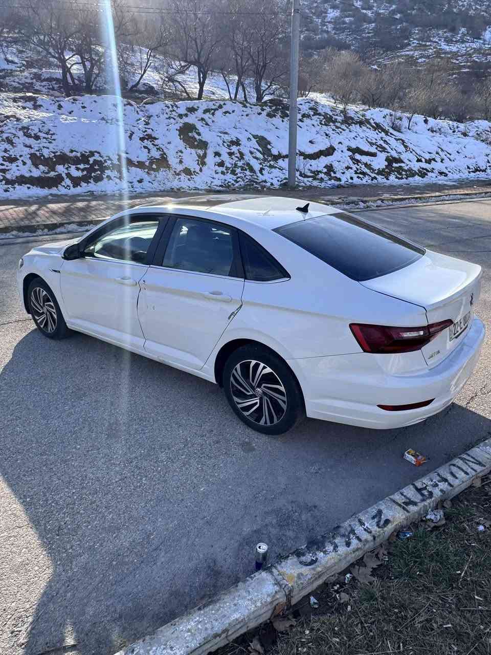 جيتا وارد امريكي 2021 SEL فول مواصفات للاخير بيها بابين صبغ فقط ايبراك فقط برده طاك مكينه مرغوب 14تيربو كير ومكينه وتحويل وكلشي بشرط مكان السياره دهوك او موصل 
***********واتساب
