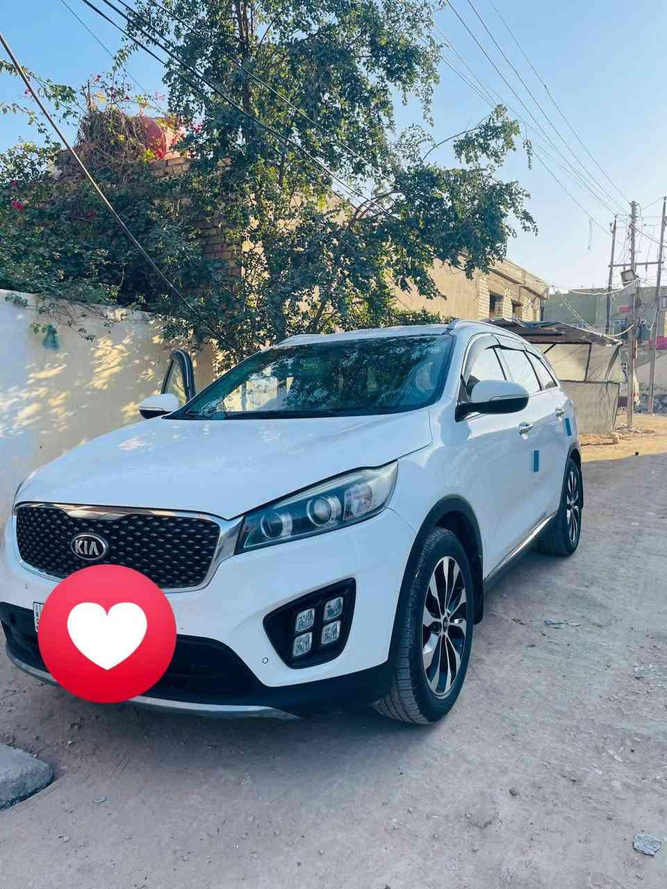 سورنتو 2016 رقم شمالي محرك 6سلندر3 قطع تبريد كفالة من صبغ وضربة بارد بسيط بدون صبغ ربع جاملغ خلفي مكان سيارة ديوانية مراوس سورنتو 22 24 ,حسب قناعة *********** تلفون سعر 215
