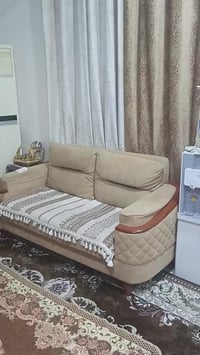 سنك وملحق • كنب 10مقاعد • منطقة شهداء