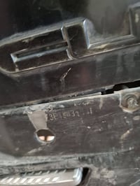 بوليس • ٢٠١١ • على فحص