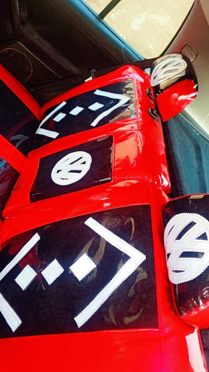 السلام عليكم كولف للبيع موديل 1992
***********
