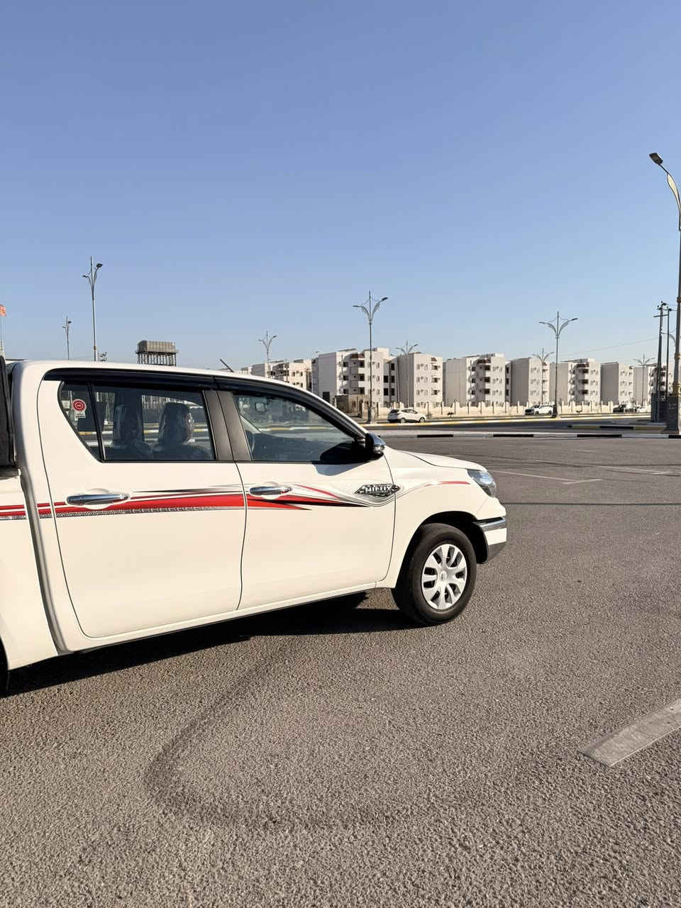 السلام عليكم تيوتا ساز 2024
ماشيه 34
كفاله عامه من كل نواحي 
تايرات الشركة بيه 
مكان سياره كربلاء 
للاستفسار اتصل 
***********
***********
***********
