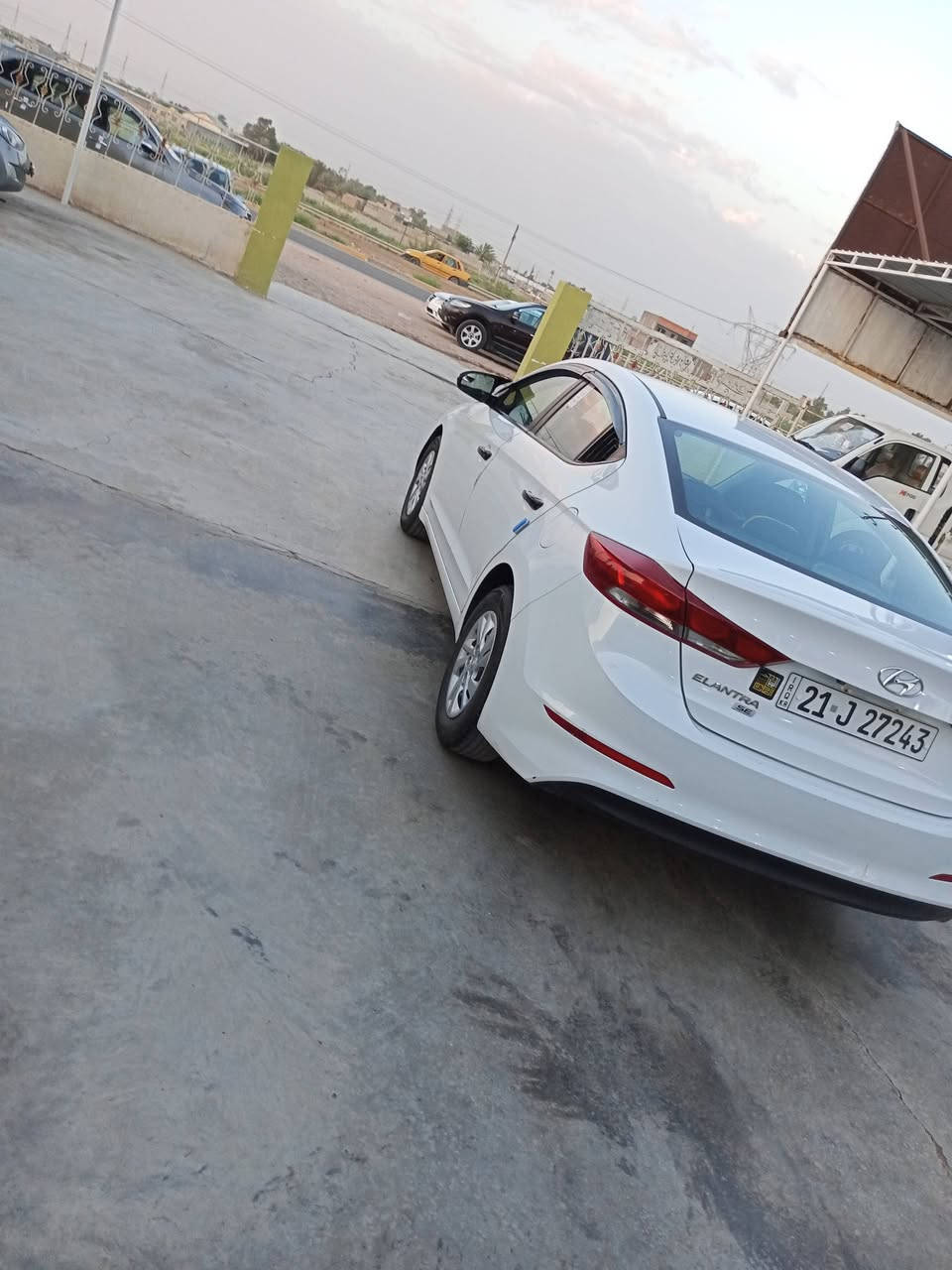 السلام عليكم اخون عندي هاي سيارة النترة مضلع موديل 2017 وارد امريكي  ضرار فقط بنيد صبغ شرط بدون  سيارة محرك 2000 دوش سيارة محرك وكير وصدر أمامي خلفي مكفولت كفاله عامه سيارة على كل عيب وين يعجبك افحص لتخلي شي بنفسك سونار ثنين بيهة ماشيه 166 كيلو  رقم سليمانيه  دوالي تحويل ثاني يوم  سنويه 30 هز جديدة تفاصيل أكثر موجود سونارت وفيديو موضحلك كلشي تجي تشوف وشتريد اني حاضر  سعر السيارة 115 وبي مجال شراي يتصل ويدلل مكاني ديالى بعقوبه تقاطع القدس وهاذة رقمي ***********
