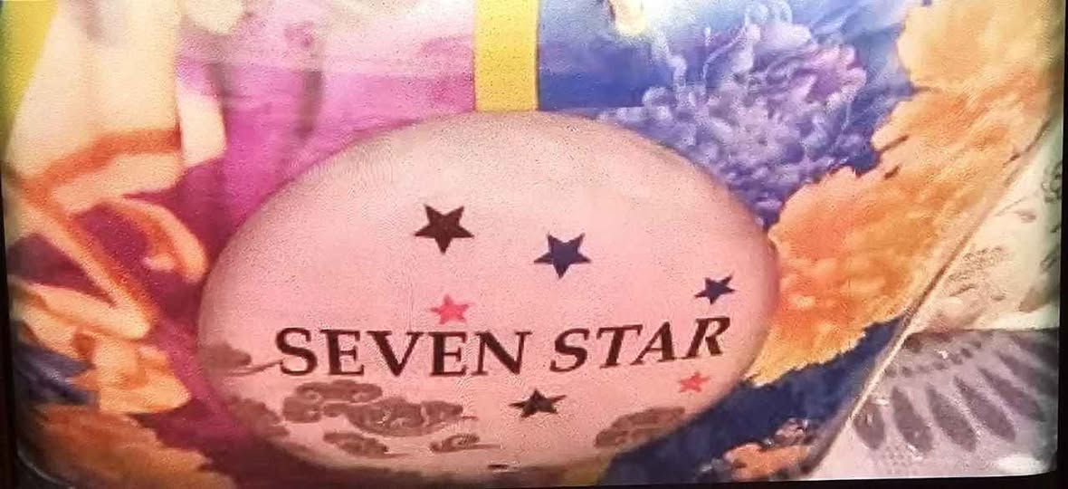 للبيع مجموعة بطانيات (عدد 4) جديدة تماماً وغير مستخدمة (بأكياسها الأصلية)، من أرقى الماركات المعروفة بجودتها ونعومتها 
ماركة ياقوت كوري(Ya Qoute): واضحة جداً بنقشتين، الواحدة باللون الجوزي (جلد النمر)٤ كيلو
 والثانية  كوري بالورد الأحمر ٤ كيلو
ماركة سفن ستار تركي(Seven Star): واضحة بنقشة الورد البنفسجي المميزة.٤كيلو
​ماركة وان تاتش كوري ملكي (One Touch): تظهر بوضوح في الكيس العلوي باللون الماروني وزن ٨كيلو 
البطانيات جديدة ومخزنة فوق الكنتور، والبيع لعدم الحاجة عرض المجموعة كاملة بـ 180 ألف دينار  لايوجد توصيل كربلاء, العراق


**إذا كنت صاحب هذا الإعلان وتريد حذفه لأي سبب، رجاءا أرسل رسالة إلى الدعم الفني**