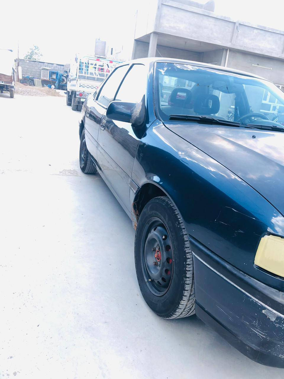 السلام عليكم اوبل فيكترا موديل 91 السياره صبغ جماليه سياره حلوه ونظيفه مكان السياره كركوك الحولي ثانويه لحد شهر السادس 6 اي استفسار على السياره على رقم الهاتف رقم السياره كركوك مشروع وطني ***********
