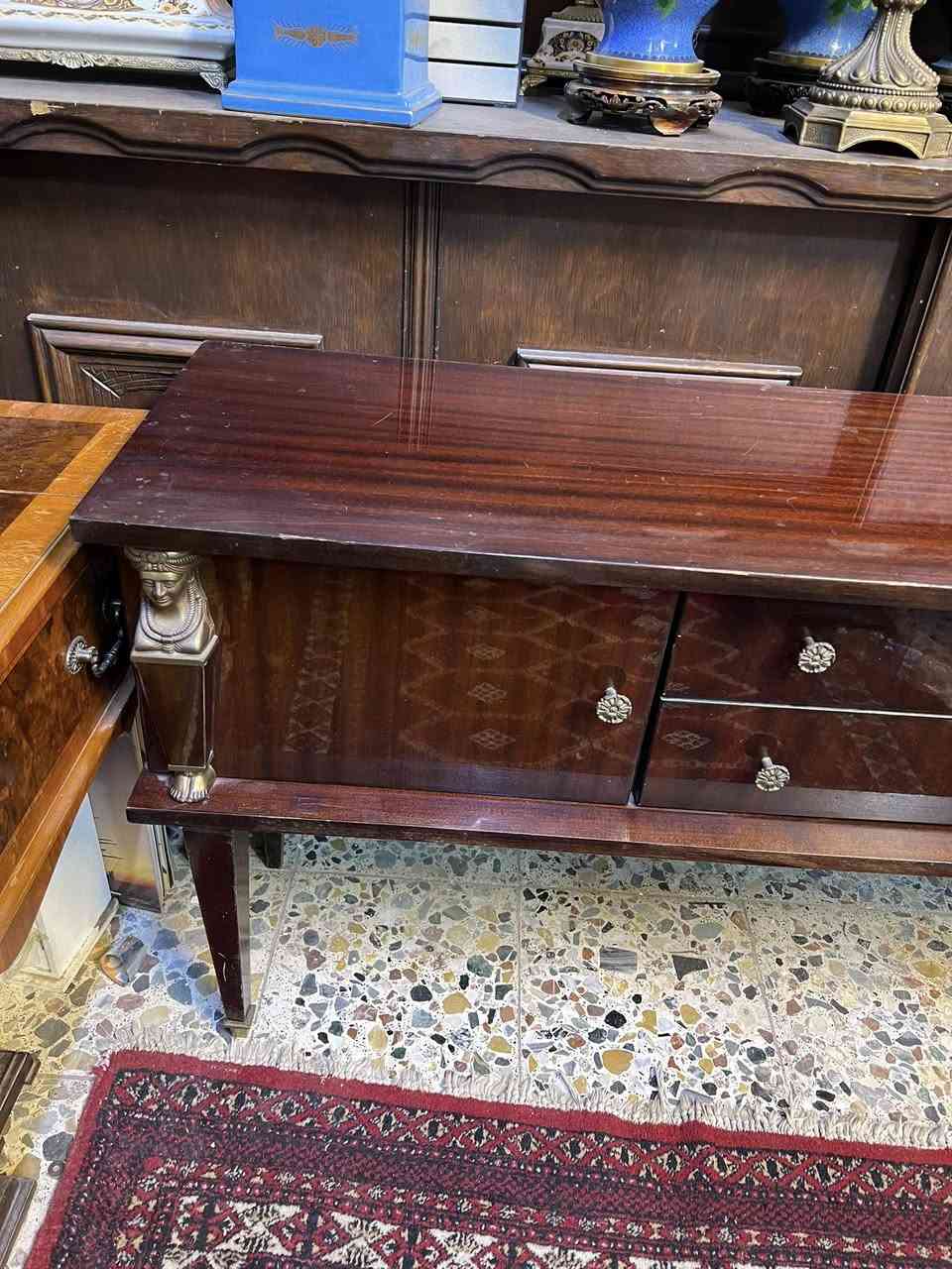 بايو أو ميز فرنسي نضيف انتيك مكاني بغداد يوجد توصيل


**إذا كنت صاحب هذا الإعلان وتريد حذفه لأي سبب، رجاءا أرسل رسالة إلى الدعم الفني**