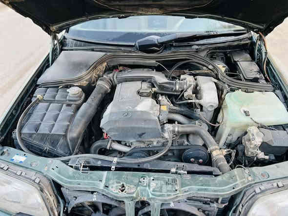 السلام عليكم مارسيدس نحله 180c مكفوله من الصبغ وكلشي مكينه جديده داخل عسلي سياره باسمنه مشروع وطني رقم انكليزي السياره جاهزه كل نقص مابيها تجي وتشوف السعر 75
للاستفسار *********** موديل 93
