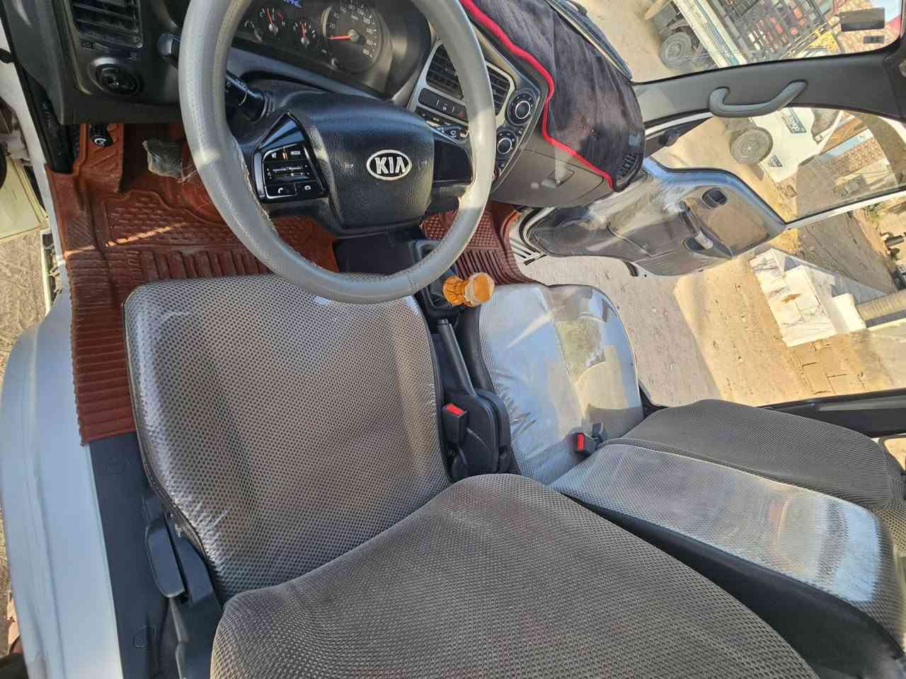 سلام عليكم كيا حمل موديل 2021 رقم بغداد سياره كفاله عامه للتواصل مع هذا رقم ***********
