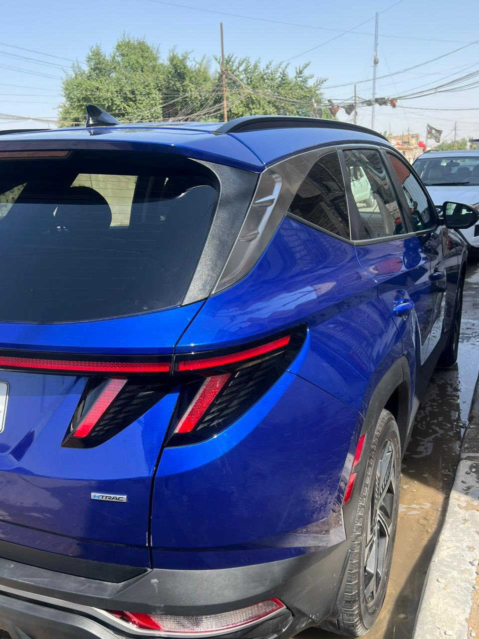 السلام عليكم 
توسان 2023 امريكي للبيع 
فول مواصفات 
تقرير سرقه بدون حادث 
لغود شواصي مكفوله 
باسمي تحويل مباشر 
صور الحادث مرفقه مع المنشور 
السعر ١٨٠ وبي مجال 
مكاني بغداد 
للاتصال :***********
