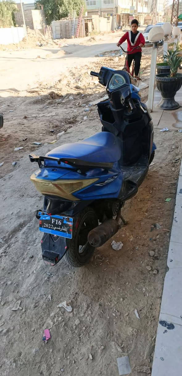 دراجه للبيع السعر 240وبيه مجال هواي دراجه نكره سلف ، واتساب ***********
