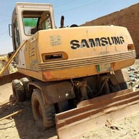 حفارة سامسونج ياباني محرك كمنز امريكي مظخة خير من الله كيله 110 كانت ت...