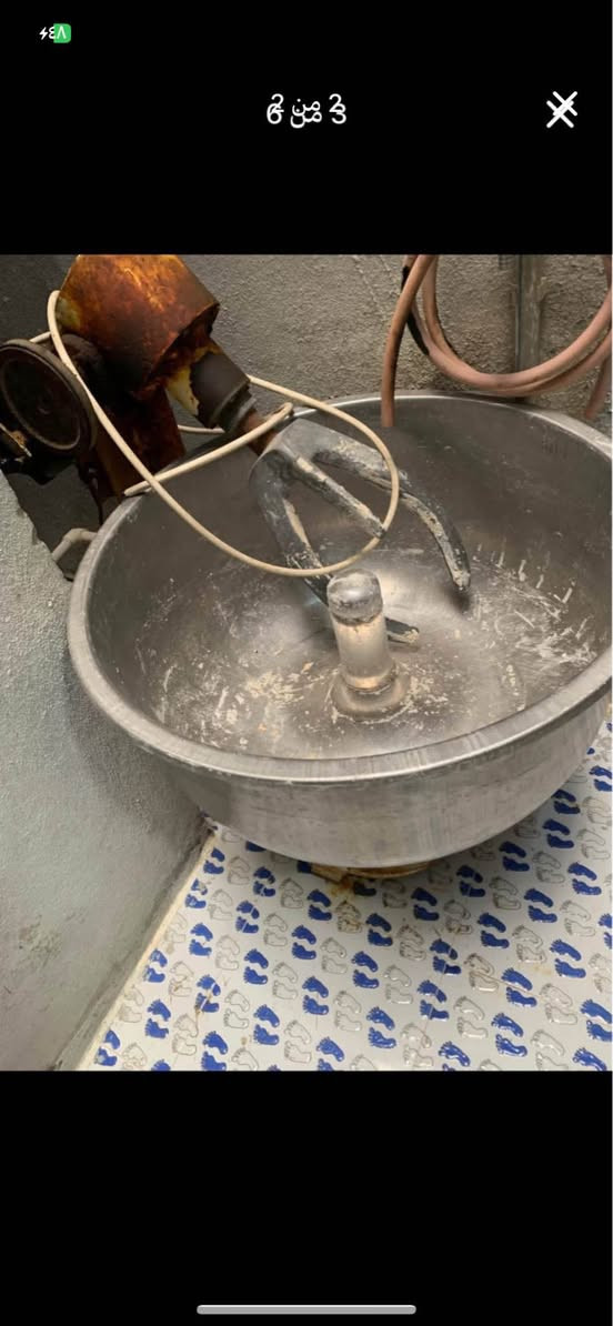 عجانة ٣٠ كيلو شرط شغال سعر ٢٠٠
*********** كركوك, العراق
