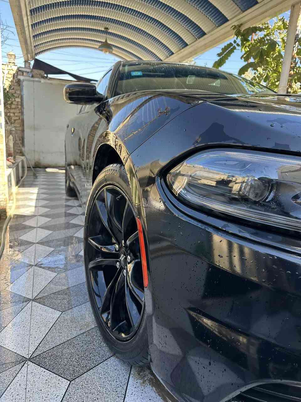 جارجر 18 sxt 
سياره جديده متوىم جنوبي (يعني أنسى واحد يوكفك ) شغل درجه أولى ومتعوب عليه
كص جنطه  شغل باجات درجه أولى 
ترايك ل أربيل 
السعر 78
زنون 6000

باتري جديد ✅
مكينه 3600
كير طياره 8 نمره 
سياره مال جناي 
ويل تابكون 20اصلي تخم تاير قبل أسبوعين مشدود 
 نضافه 100‎%‎ 
الناصريه ***********
